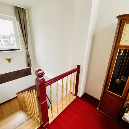 Nyaraló Doppelzimmer Bar, Direkt Am Alten Strom Rostock